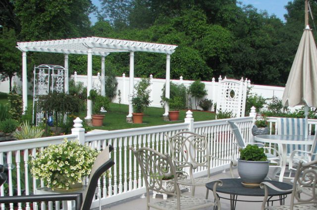 Backyard Pergola Styles & Color Ideas for Every Aesthetic